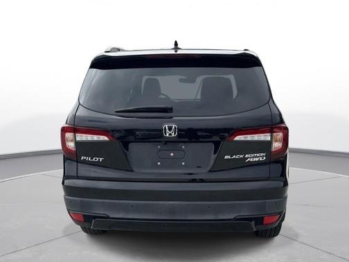2021 Honda Pilot AWD Black Edition