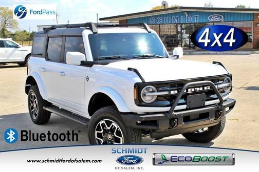 2024 Ford Bronco Outer Banks
