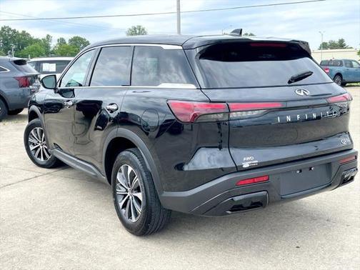 2023 INFINITI QX60 Pure
