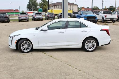 2024 Cadillac CT4 Luxury