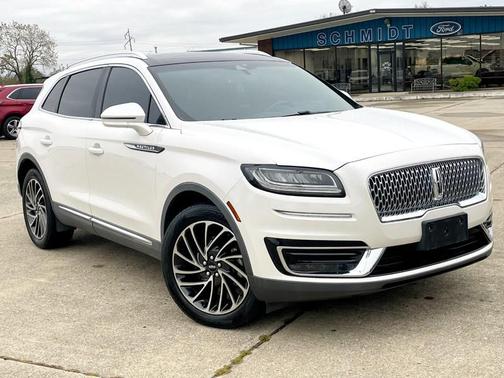 2019 Lincoln Nautilus Select
