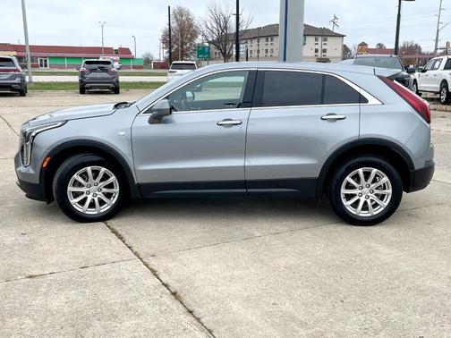 2023 Cadillac XT4 Luxury