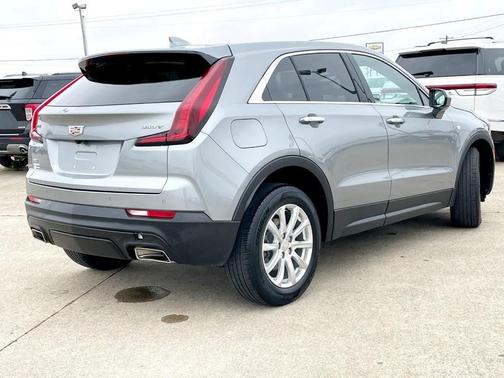 2023 Cadillac XT4 Luxury