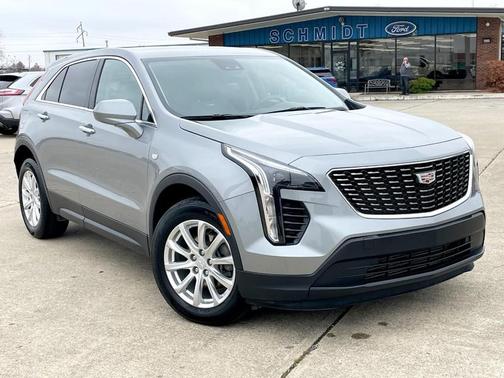 2023 Cadillac XT4 Luxury