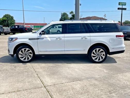 2024 Lincoln Navigator Reserve