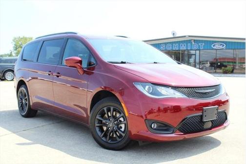 2020 Chrysler Pacifica L