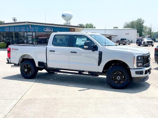 2025 Ford F-250 XL