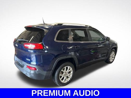 True Blue Pearlcoat 2016 Jeep Cherokee Latitude
