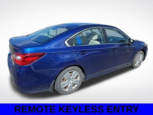 Lapis Blue Pearl 2015 Subaru Legacy 2.5i