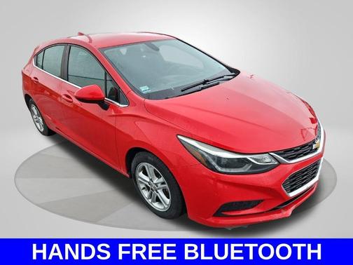 Red 2017 Chevrolet Cruze LT