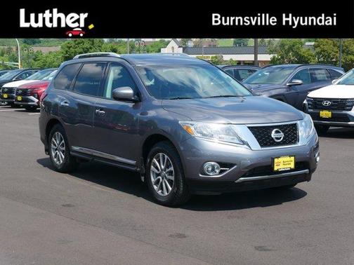2016 Nissan Pathfinder SL