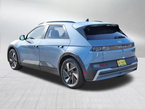 2025 Hyundai IONIQ 5 SEL