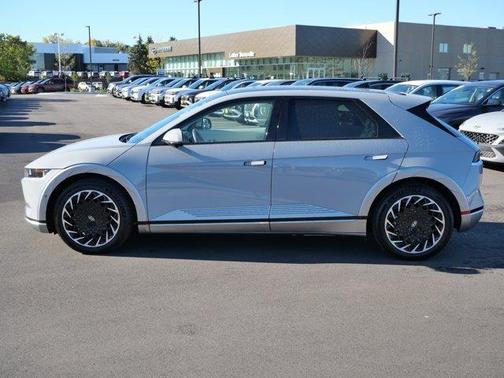 2024 Hyundai IONIQ 5 Limited