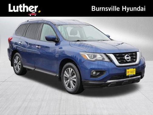 2019 Nissan Pathfinder SV