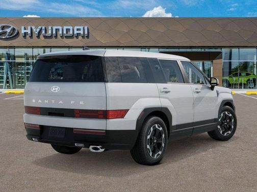 2025 Hyundai SANTA FE SE