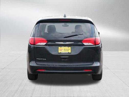 2017 Chrysler Pacifica LX