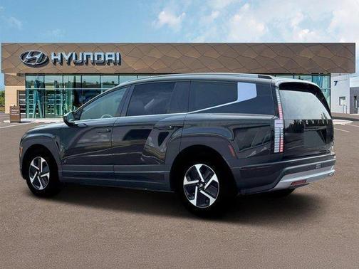 2026 Hyundai IONIQ 9 SE