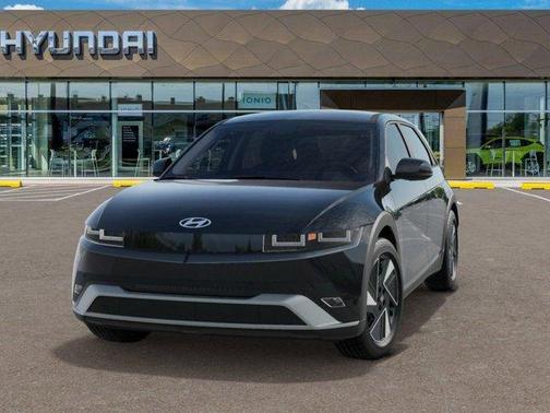 2025 Hyundai IONIQ 5 SE