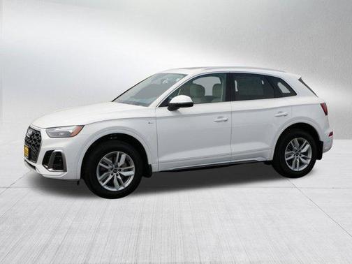 2023 Audi Q5 45 S line quattro Premium