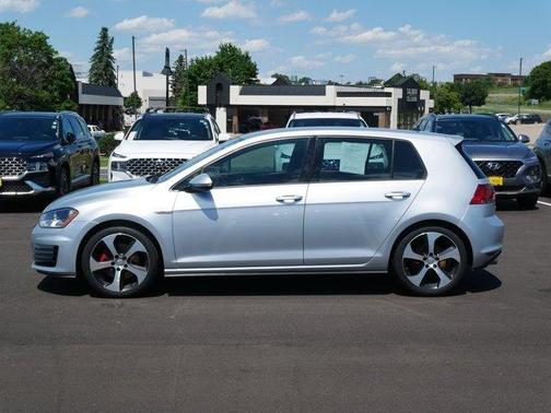 2016 Volkswagen Golf GTI 2.0T S 4-Door