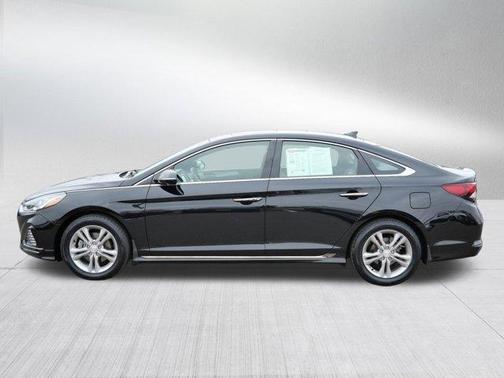 2019 Hyundai SONATA Sport
