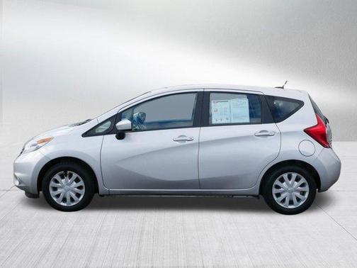 2016 Nissan Versa Note SV