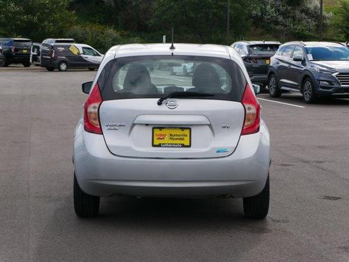 2016 Nissan Versa Note SV