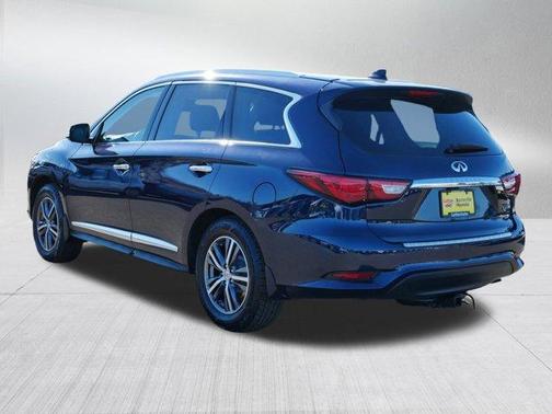 2017 INFINITI QX60 Base