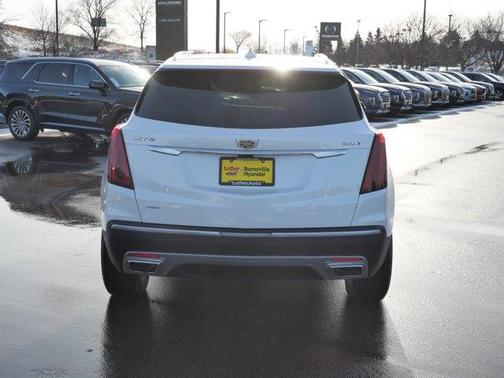 2025 Cadillac XT5 Premium Luxury