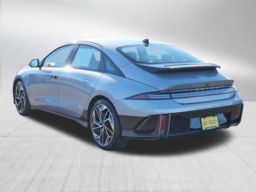 2024 Hyundai IONIQ 6 SEL