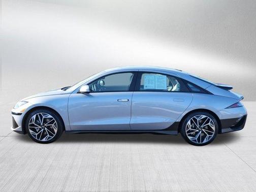2024 Hyundai IONIQ 6 SEL