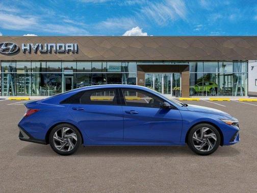 2026 Hyundai ELANTRA SEL