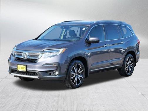 2022 Honda Pilot Touring 8-Passenger