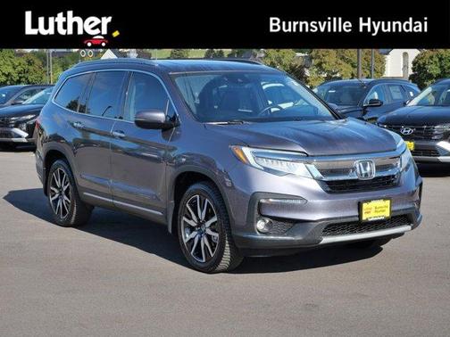 2022 Honda Pilot Touring 8-Passenger
