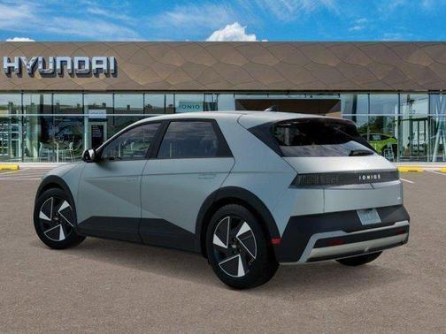 2026 Hyundai IONIQ 5 SEL