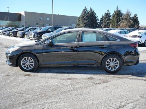 2019 Hyundai SONATA SE