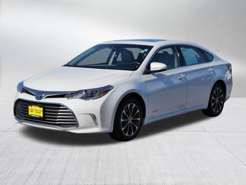 2018 Toyota Avalon Hybrid XLE Premium