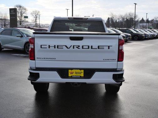 2020 Chevrolet Silverado 1500 Custom