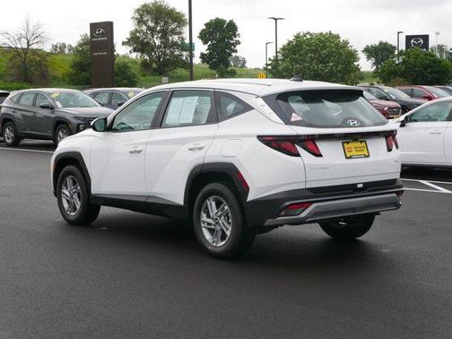 2025 Hyundai TUCSON SE