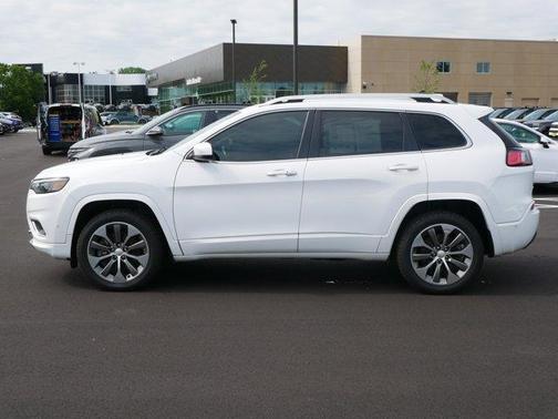 2019 Jeep Cherokee Overland
