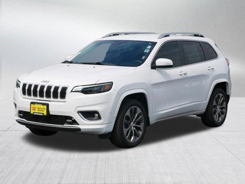 2019 Jeep Cherokee Overland