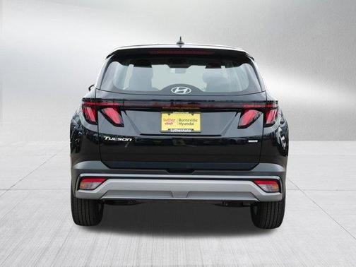 Phantom Black 2026 Hyundai TUCSON SE