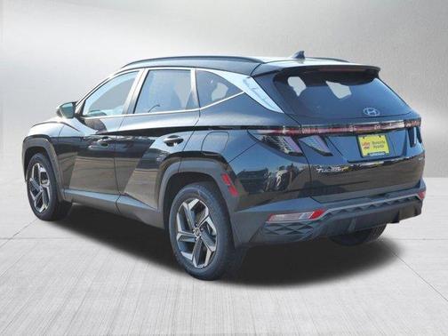 Black Pearl 2024 Hyundai TUCSON SEL