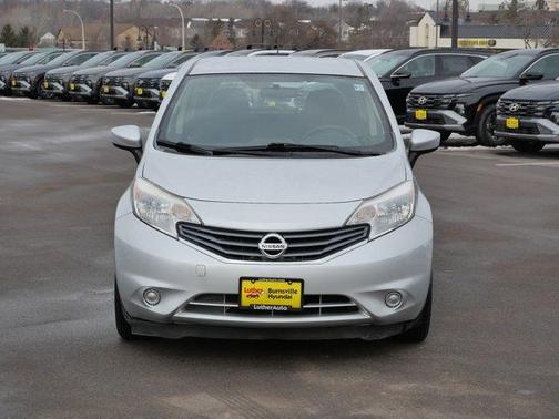 2016 Nissan Versa Note SV