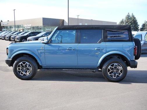 2023 Ford Bronco Outer Banks