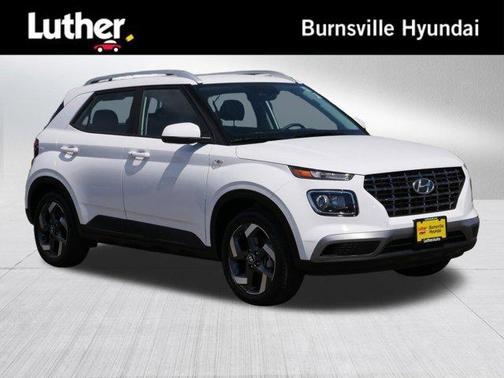 Lunar White 2026 Hyundai VENUE SEL
