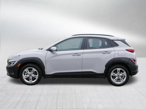 Cyber Silver 2023 Hyundai KONA SEL