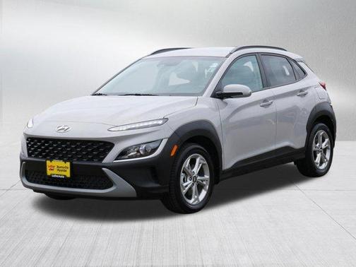 Cyber Silver 2023 Hyundai KONA SEL