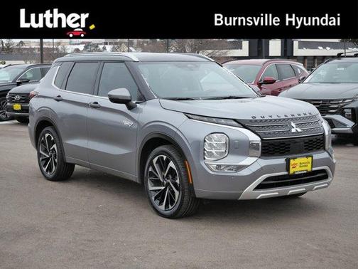 2023 Mitsubishi Outlander PHEV SEL