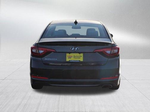 2017 Hyundai SONATA SE